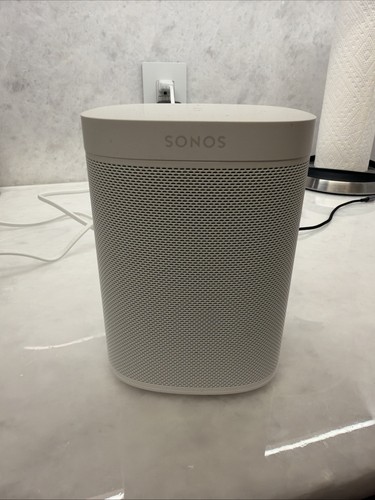 Sonos one 100 compact - one, a