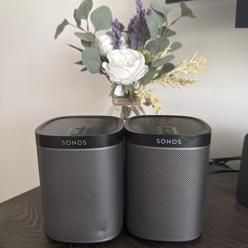 Sonos play speaker pre owned - speaker, pre-owned